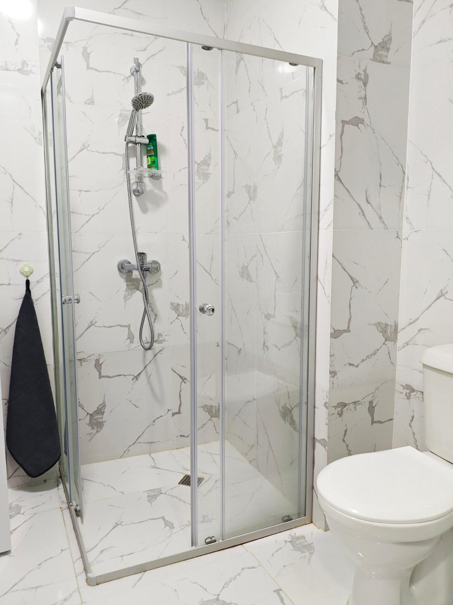 Bi Residence Sea View Luxury 巴统 外观 照片