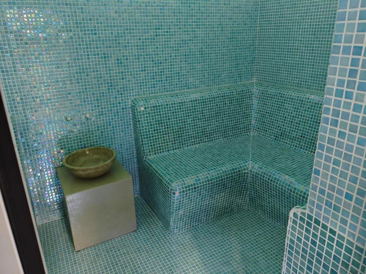 Bi Residence Sea View Luxury 巴统 外观 照片